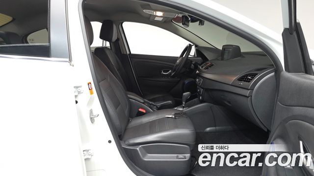 Renault Korea SM3 2019 — photo 18