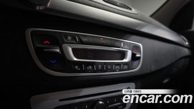 Renault Korea SM3 2019 — photo 24