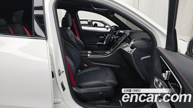 Mercedes-Benz GLC-Class 2024 — photo 17