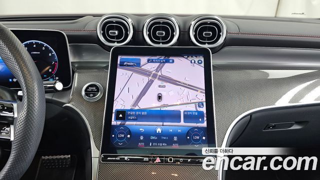 Mercedes-Benz GLC-Class 2024 — photo 20