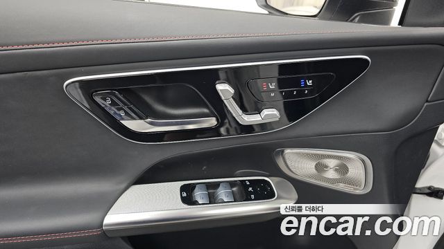 Mercedes-Benz GLC-Class 2024 — photo 25