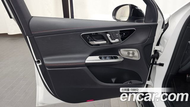 Mercedes-Benz GLC-Class 2024 — photo 14