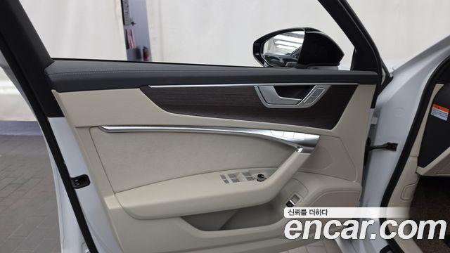 Audi A6 2025 — photo 14