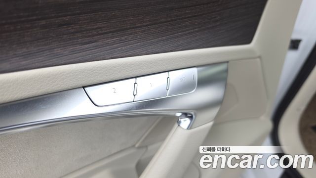 Audi A6 2025 — photo 30