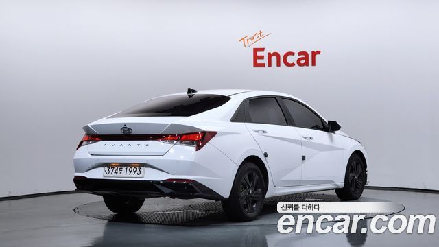 Hyundai AVANTE 2023 — photo 2