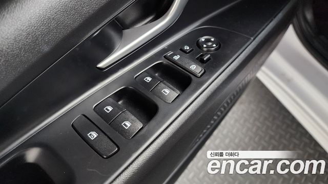 Hyundai AVANTE 2023 — photo 22
