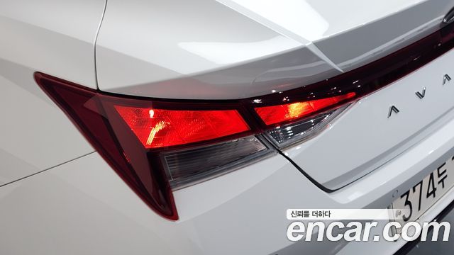 Hyundai AVANTE 2023 — photo 9