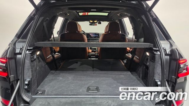 BMW X7 2025 — photo 24