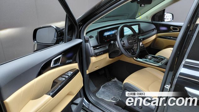Kia Canival 2023 — photo 13