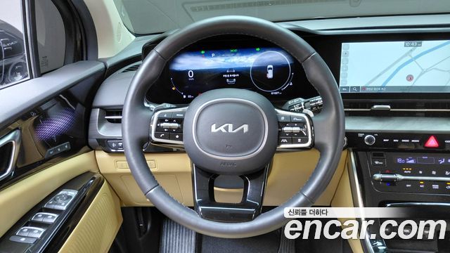 Kia Canival 2023 — photo 20