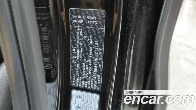 Kia Canival 2023 — photo 26