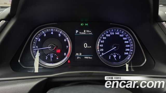 Hyundai Sonata 2022 — photo 11