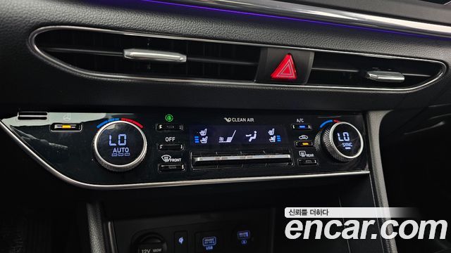 Hyundai Sonata 2022 — photo 24