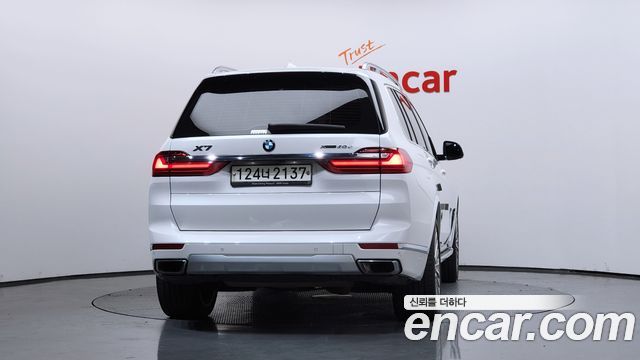 BMW X7 2020 — photo 4