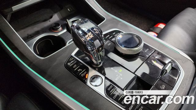 BMW X7 2020 — photo 9