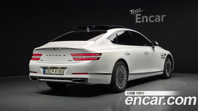 Genesis G80 2022 — photo 2