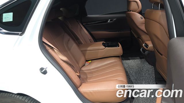 Genesis G80 2022 — photo 18