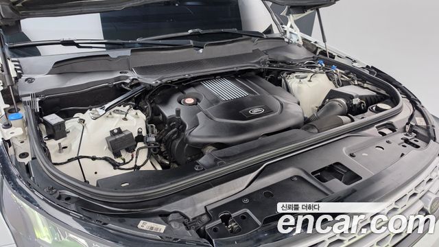 Land Rover Discovery 2018 — photo 6