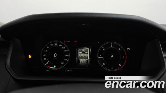 Land Rover Discovery 2018 — photo 11