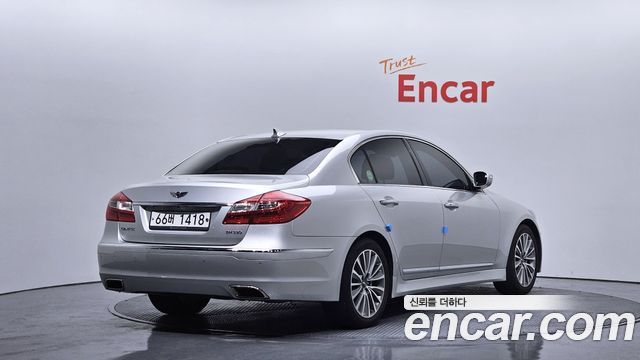 Hyundai Genesis 2013 — photo 2