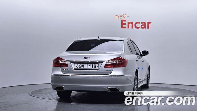 Hyundai Genesis 2013 — photo 4