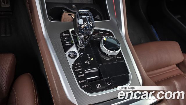 BMW X6 2021 — photo 9