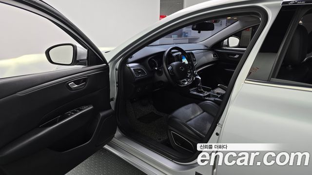 Renault Korea SM6 2019 — photo 10