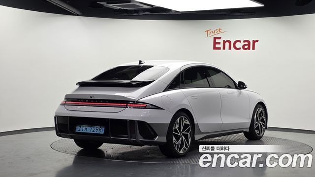 Hyundai Ioniq6 2023 — photo 2
