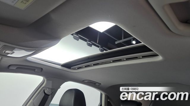 Audi A4 2011 — photo 17