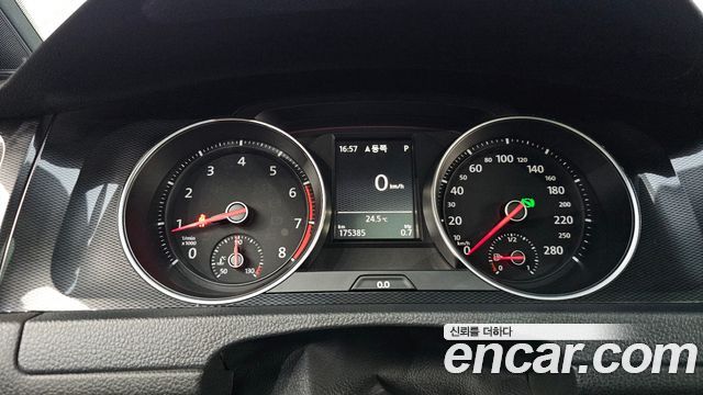 Volkswagen Golf 2016 — photo 8