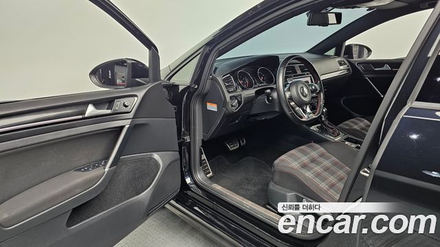 Volkswagen Golf 2016 — photo 10