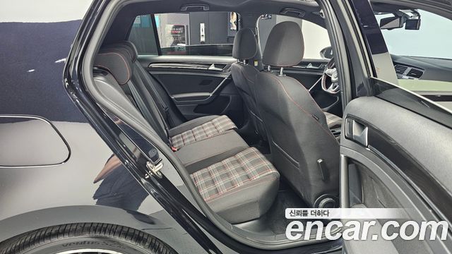 Volkswagen Golf 2016 — photo 11