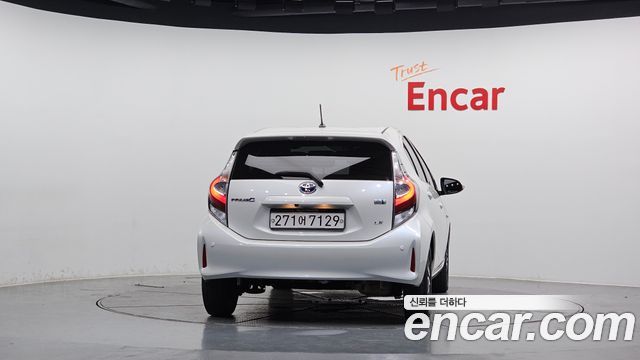 Toyota Prius 2019 — photo 4
