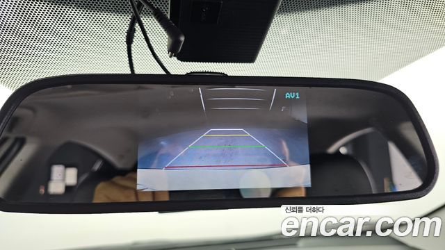 Toyota Prius 2019 — photo 20