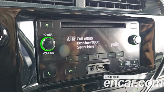 Toyota Prius 2019 — photo 28
