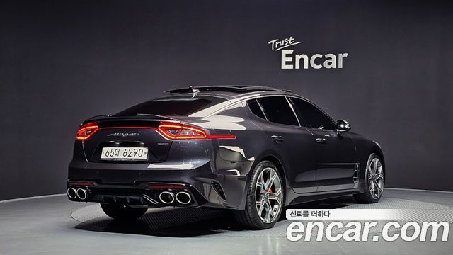 Kia Stinger 2018 — photo 2