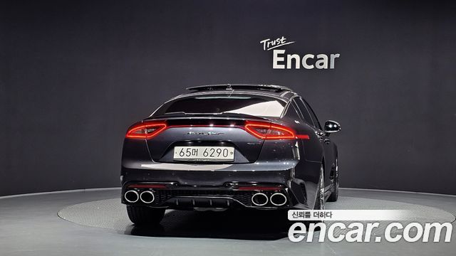 Kia Stinger 2018 — photo 4
