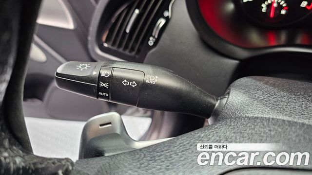 Kia Stinger 2018 — photo 25