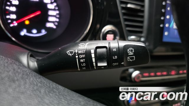 Kia Canival 2017 — photo 29