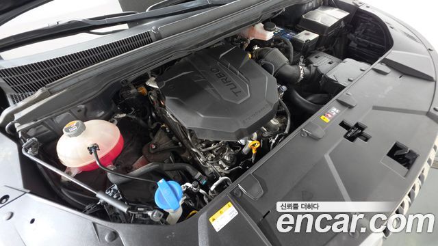 Kia Canival 2023 — photo 6