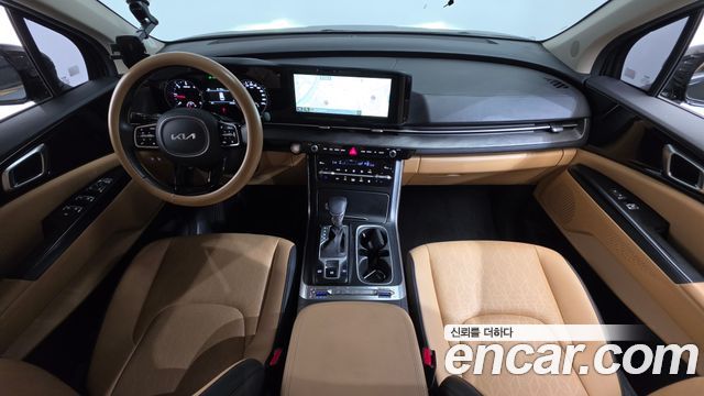 Kia Canival 2023 — photo 7