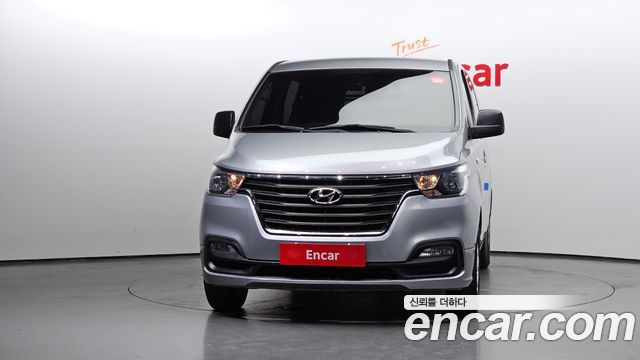 Hyundai Starex 2021 — photo 3