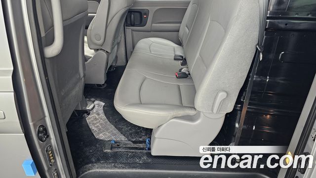 Hyundai Starex 2021 — photo 12