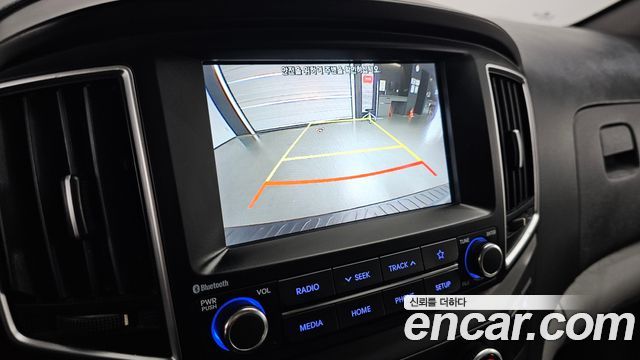 Hyundai Starex 2021 — photo 14