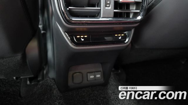 Lexus NX 2025 — photo 31