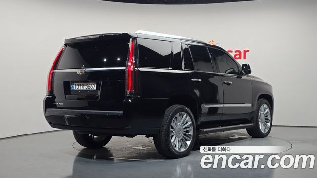 Cadillac Escalade 2019 — photo 2