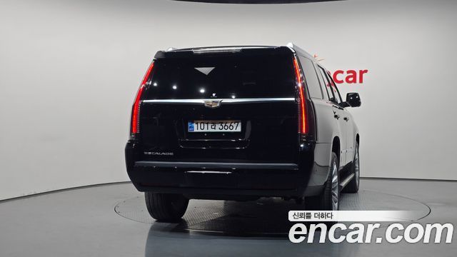 Cadillac Escalade 2019 — photo 4