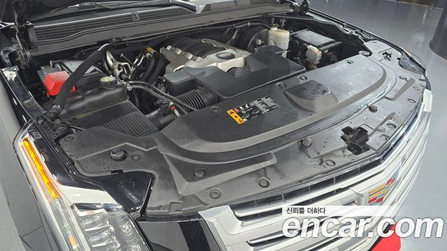 Cadillac Escalade 2019 — photo 6