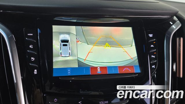 Cadillac Escalade 2019 — photo 14