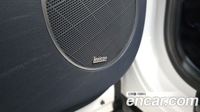 Genesis GV80 2021 — photo 23